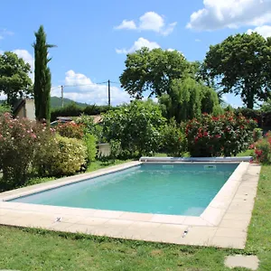  Hébergement de vacances Aux Jardins D'heloise France