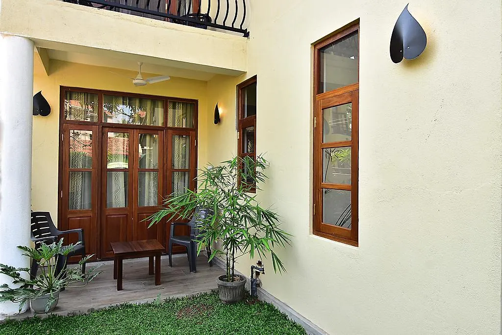 Park Lane 88 Apartments Negombo