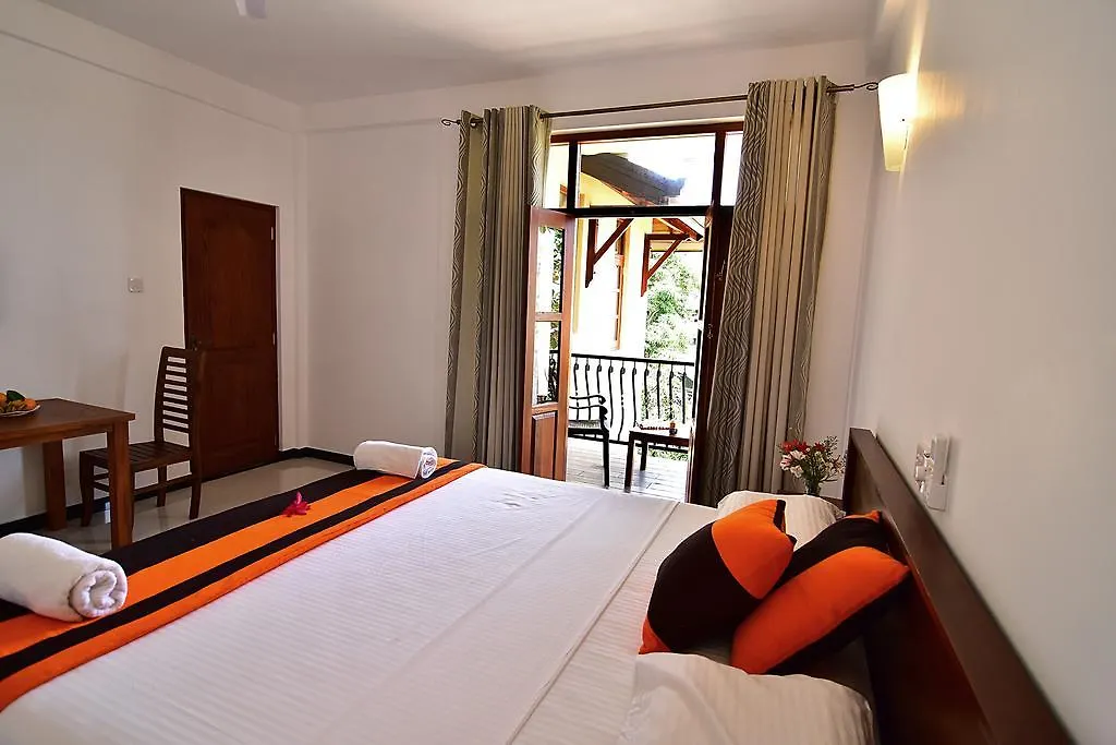 Park Lane 88 Apartments Negombo