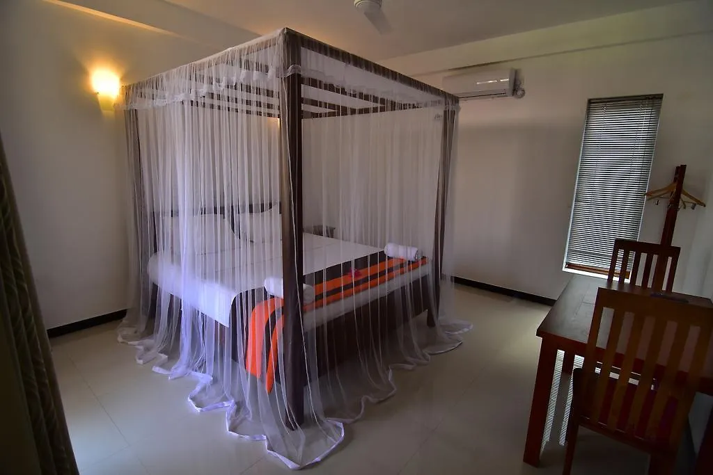 Park Lane 88 Apartments Negombo